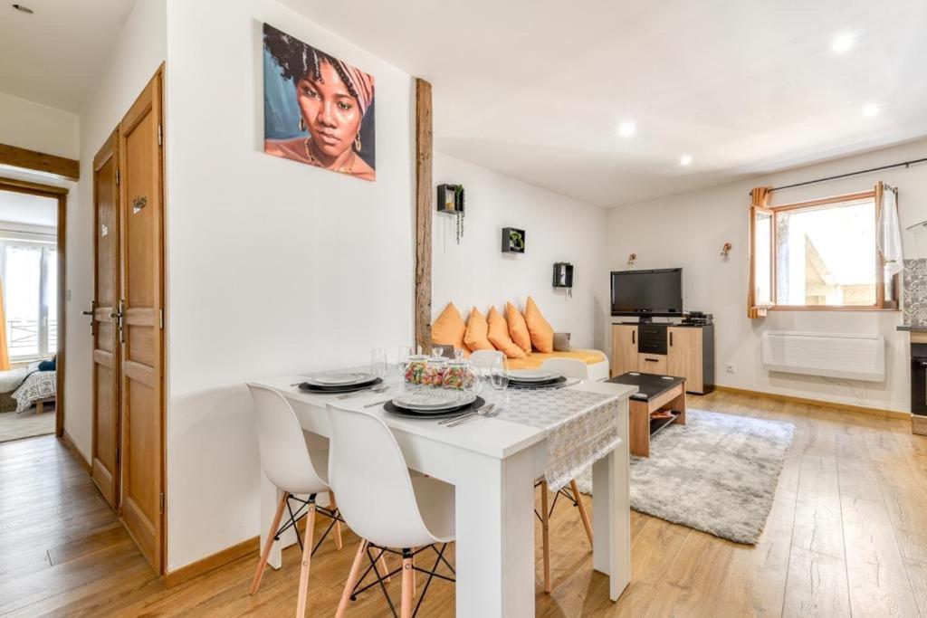 Soleil Sucre T2 Centre Historique De Narbonne Apartman Kültér fotó